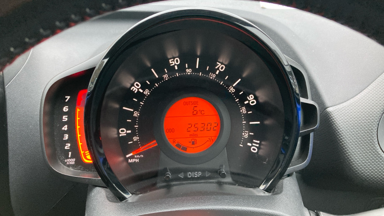 Citroen C1 1.0 VTi 72 Shine 5dr Petrol Hatchback